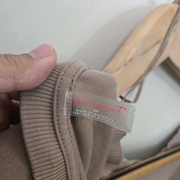 NEW Free People FP Movement Hot Shot Tee Romper Size Small Mocha Latte NWT - Picture 11 of 11